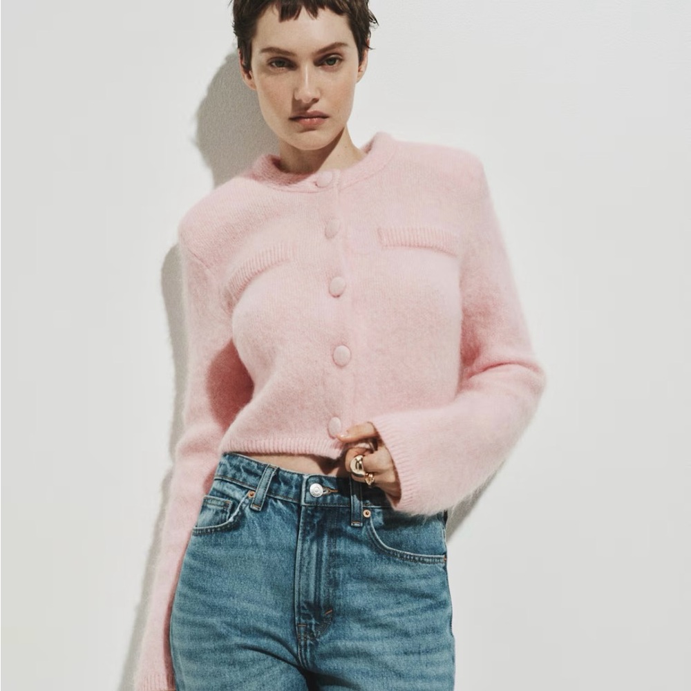 H&M NWT LIGHT PINK MOHAIR-BLEND CARDIGAN WITH SHOULDER PADS